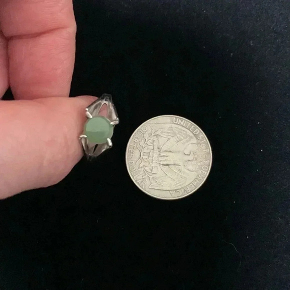 Sterling silver and Jade ring size 6.25 - Picture 3 of 5